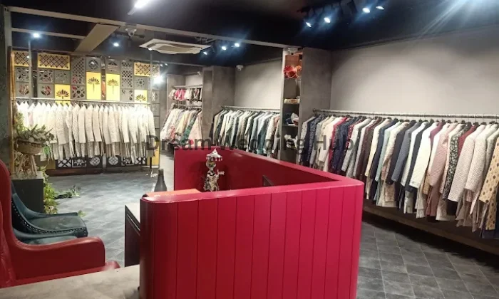 Lado Ladi Fashion Studio